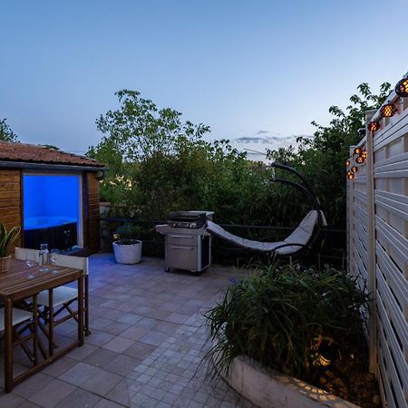 דירות קרקסון La Citadelle ~ Jacuzzi ~ Terrasse מראה חיצוני תמונה